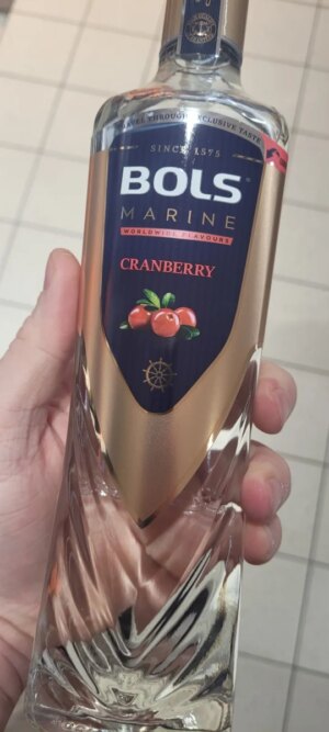 Bols Marine Cranberry – Świeżość Morska w Butelce